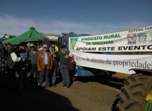 Manifestações contra as demarcações indígenas